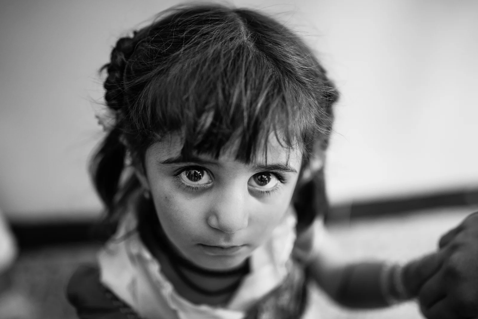 Little girl inside a Zakho's school