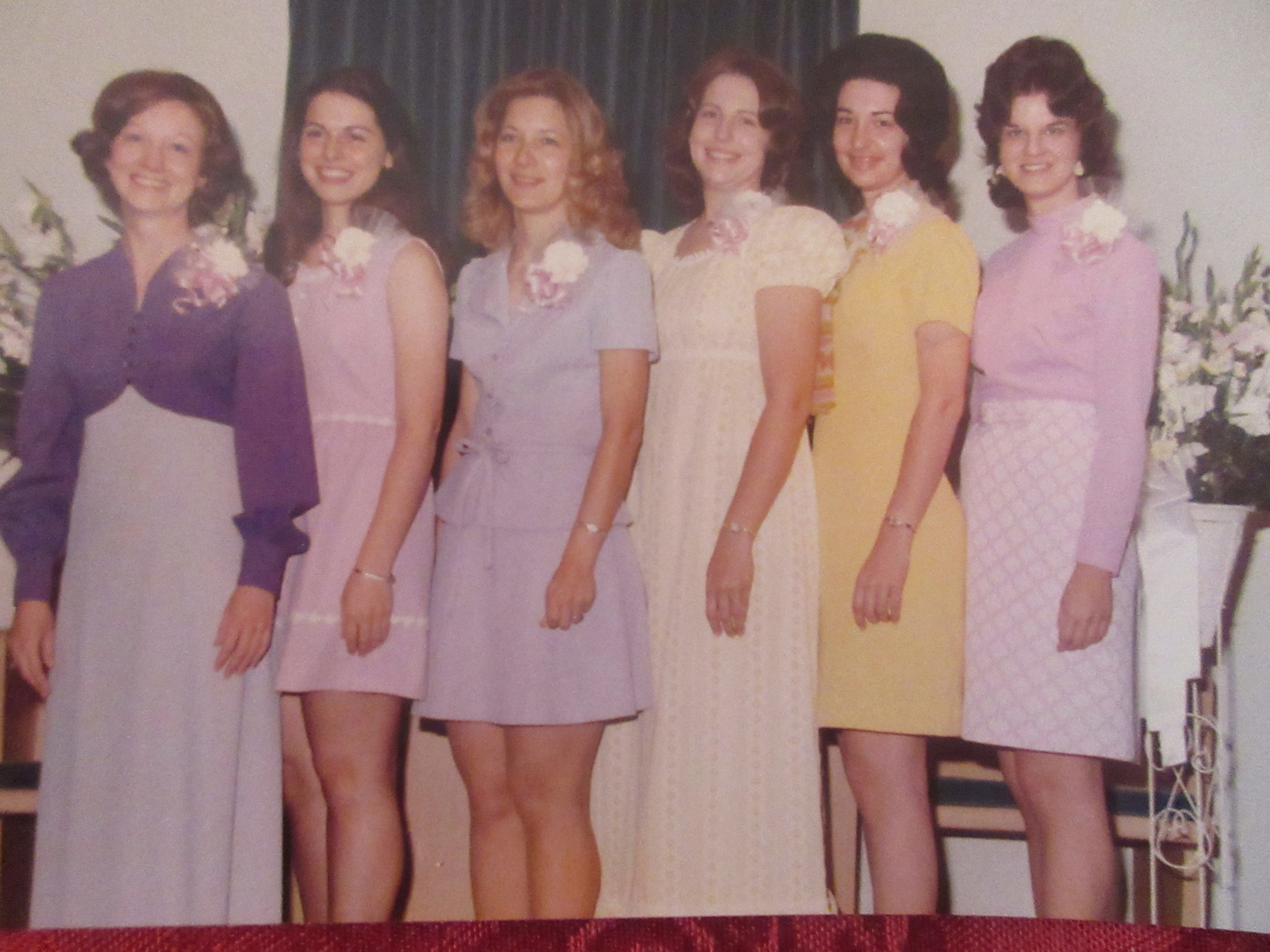 Carolyn Franklin~Debbie Wilson~Susan Childress~Rachel Stevens~Linda Jones~Helen DeBoe