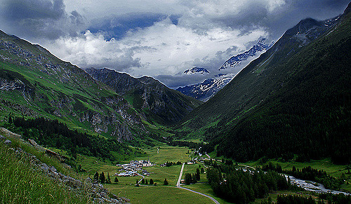Mountain by lonel POP Creative Commons Flickr.com