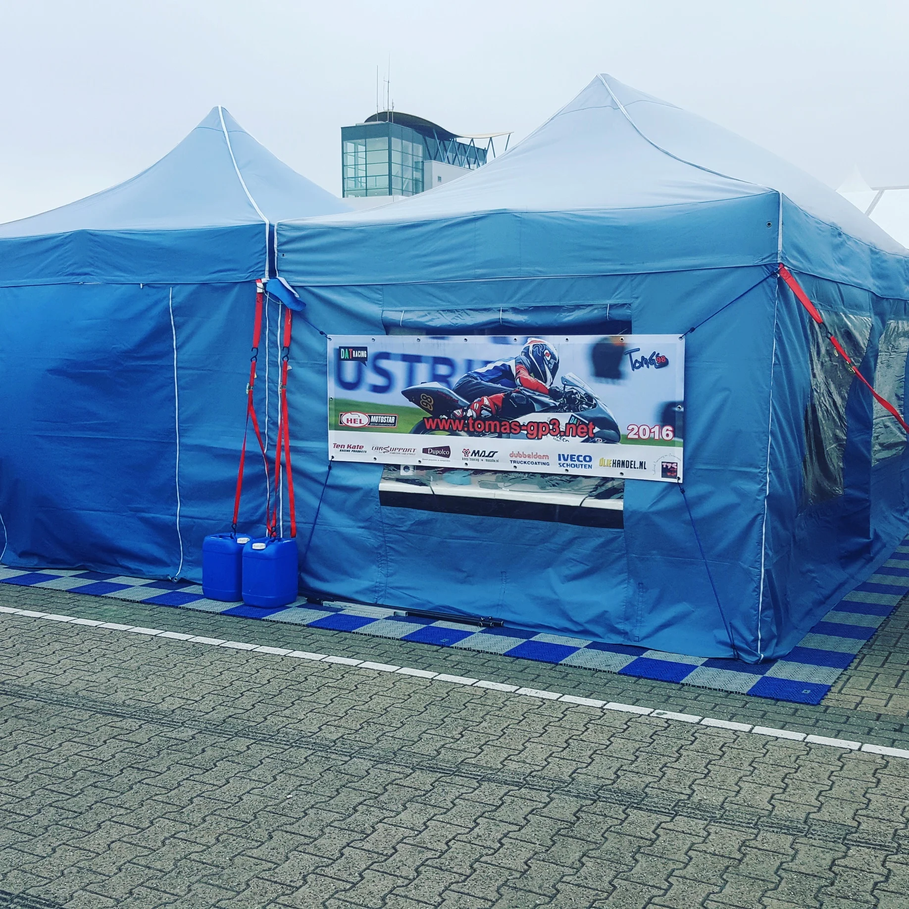 Kind regards,
Dick de Vries  Mob: +31 (0)651146988