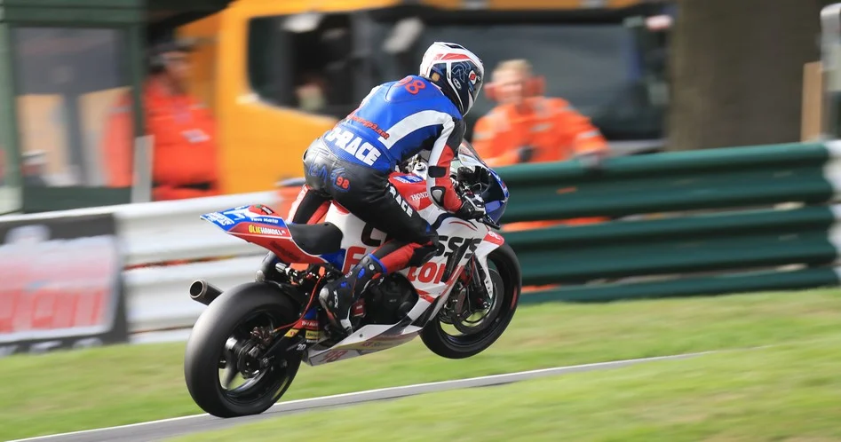 Eindelijk weer eens plezier en vertrouwen. Raceline Images!