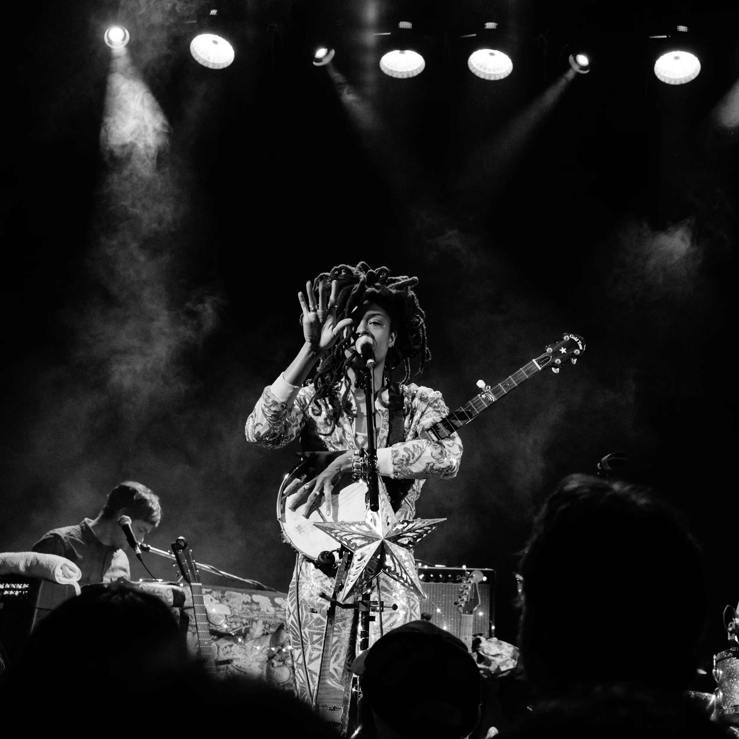 Valerie June.jpg