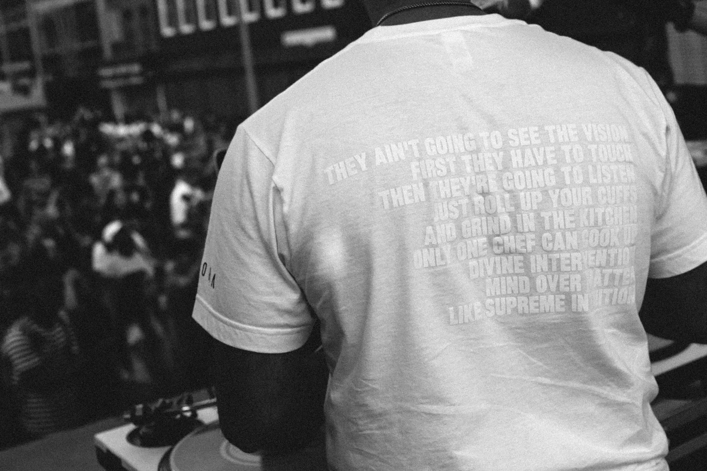 Decora-white-lyric-shirt.jpg