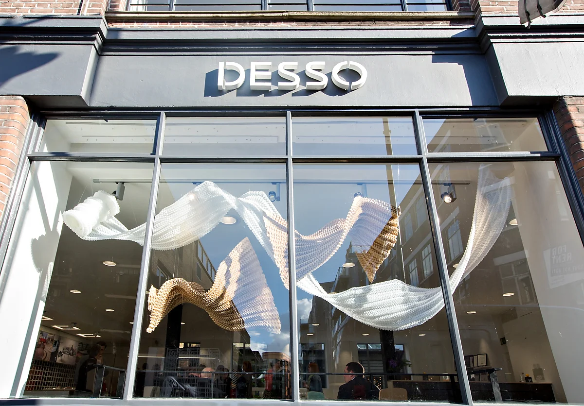Paper Window Display for Desso — Paper Artist London Foldability