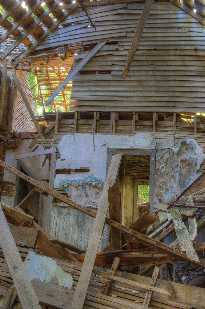 IMG_6223_4_5_tonemapped.jpg