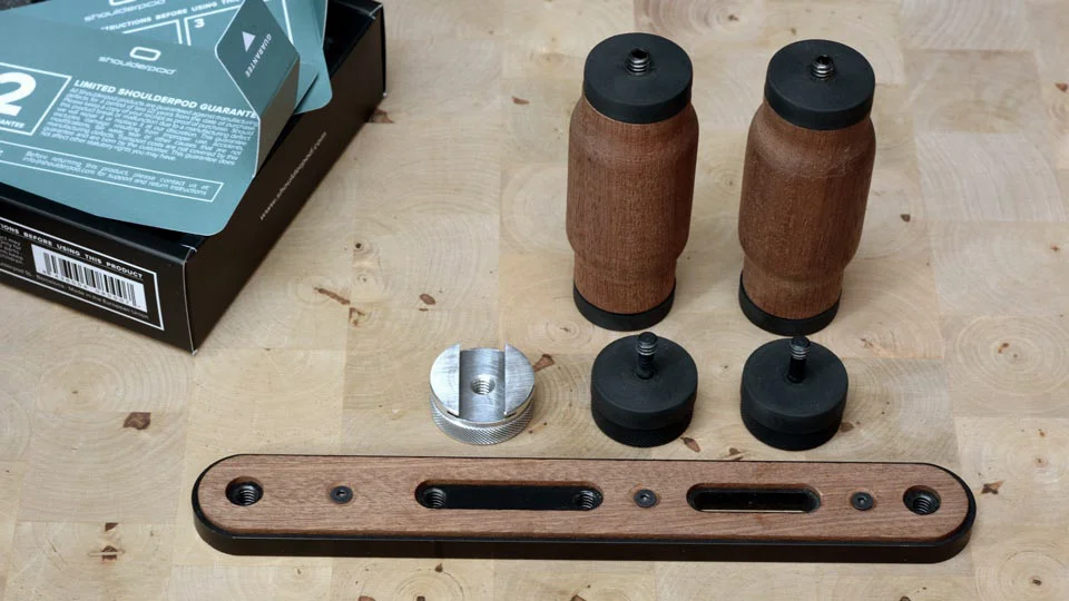 THE PARTS SHOWN ON THE IMAGE ARE PROTOTYPES AND MIGH BE SLIGHTLY DIFFERENT THAN THE FINAL PRODUCT