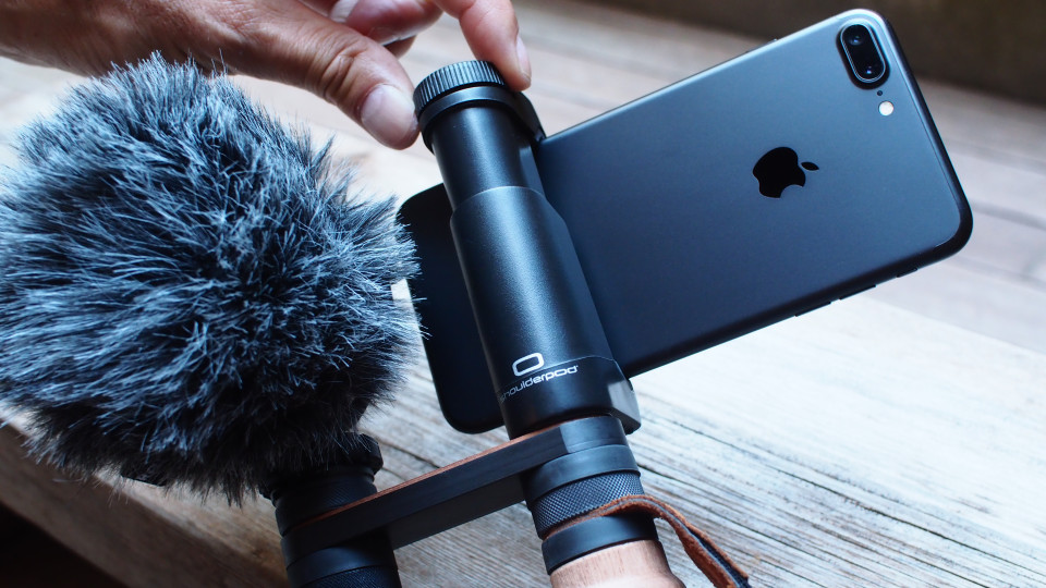 Shoulderpod R2 iphone rig external microphone