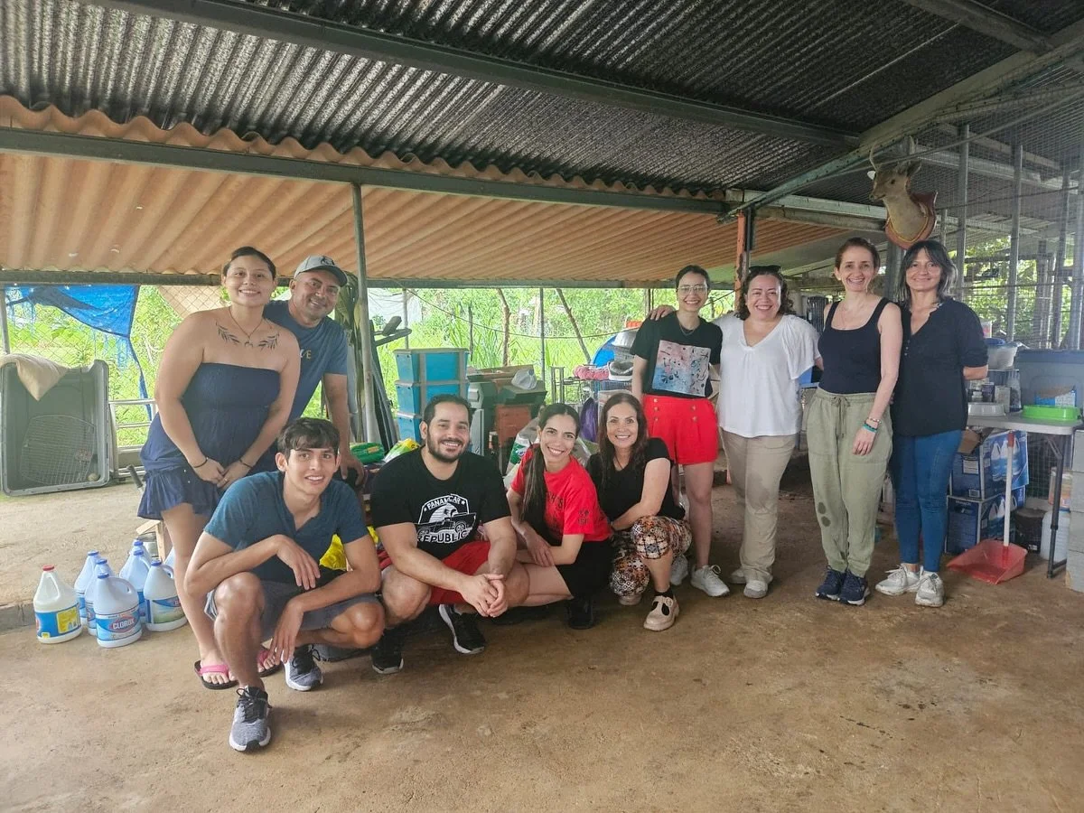 Hoy 1 de septiembre, Let’s Dance Ballroom Studio cumple 11 años llenos de baile y alegrías ❤️
Y qué mejor manera de celebrarlo, que continuando con nuestra iniciativa #LetsDanceGivesBack ✨
En esta ocasión pudimos re