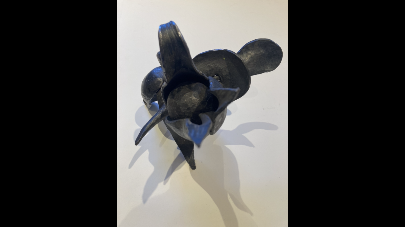 E5860066-4ED1-4CB3-BDDF-4BA1412263EC