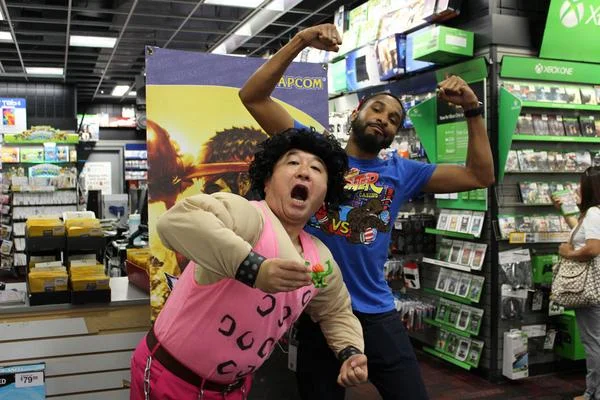 Ono as Hugo, and myself...trying to match his massive build!