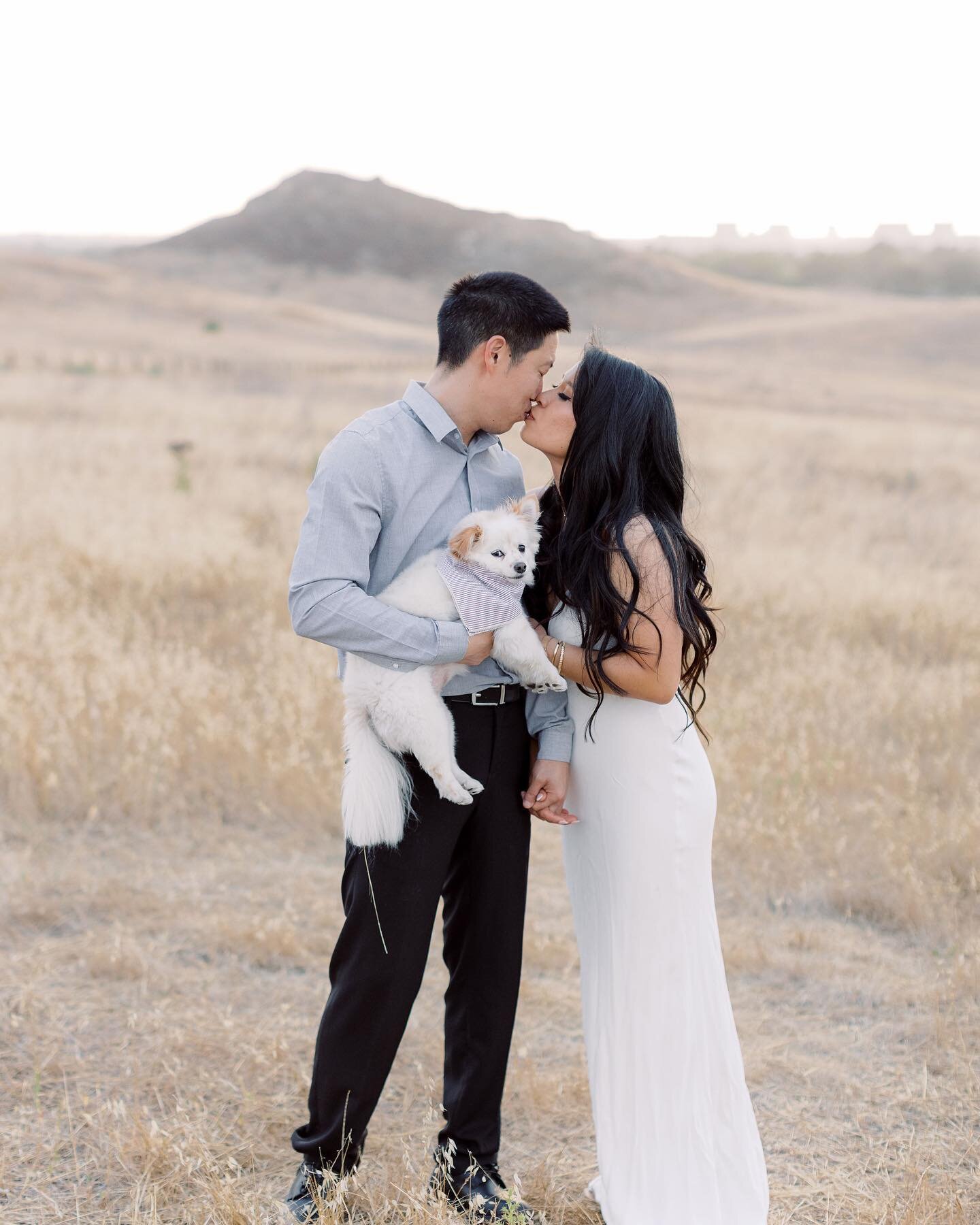 Unveiling an Engagement shoot in Irvine, CA. 
Hair, Airbrush Make-up &amp; hair extensions 
➕ @christina_vo @unveiledbychristinavo 
Photographer 📷 : @victoriamphoto 
Bride : @elephanniee 
Event planner : @eventsbyjackiesantos  @jackievosantos 
#unve