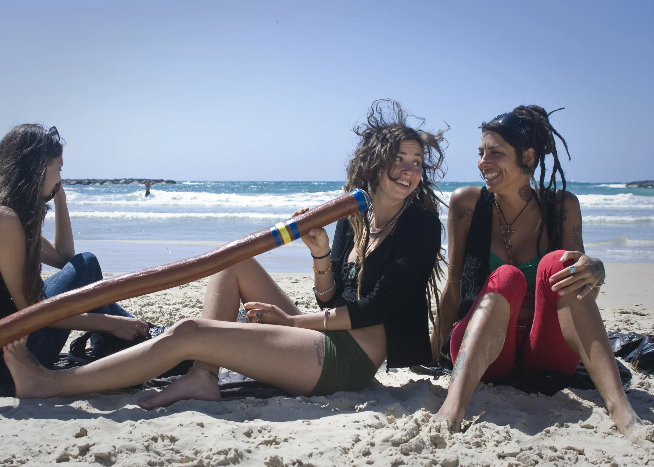 beachgirls copy.jpg