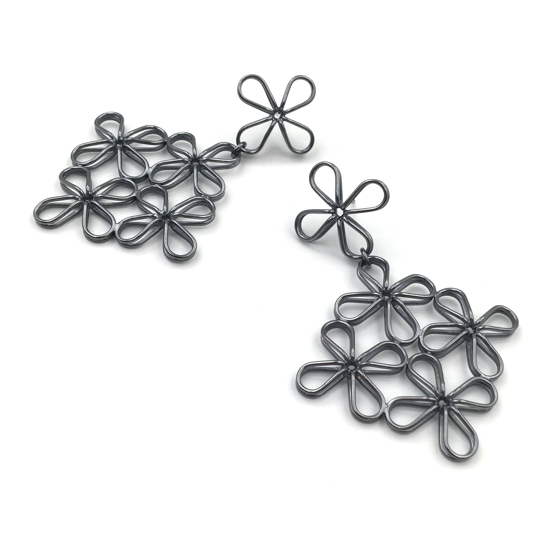 FLORAL DROP EARRINGSOxidized sterling silver