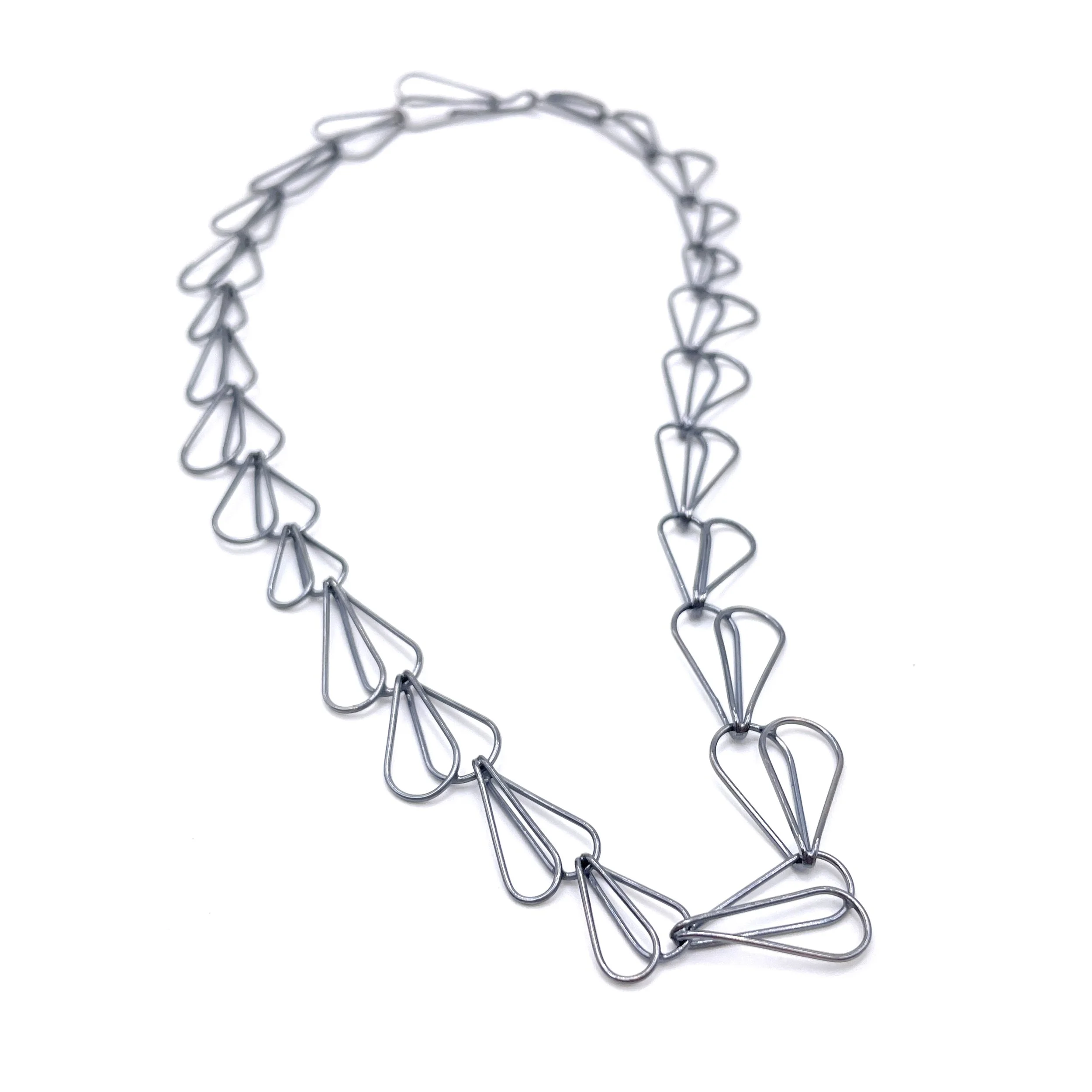 Splayed Link Necklace