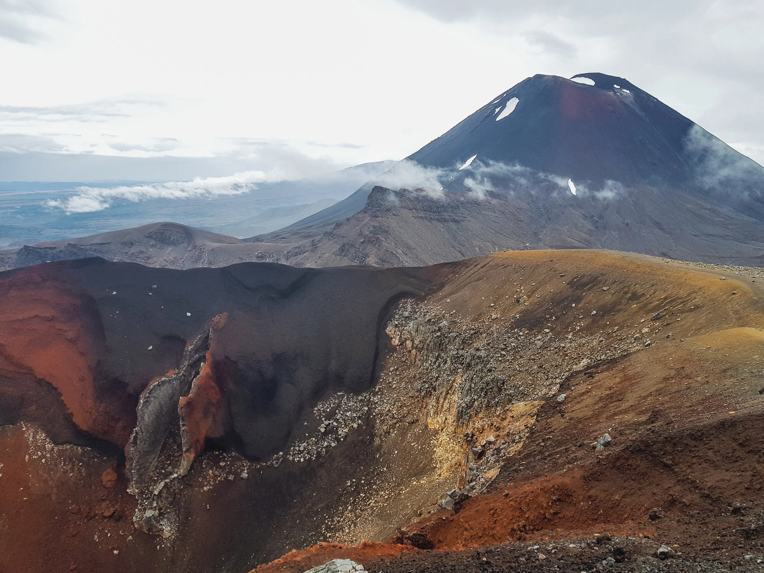 At last, we reach our goal. The epic views of Red Crater and Ngauruhoe. photo/ Jonathan