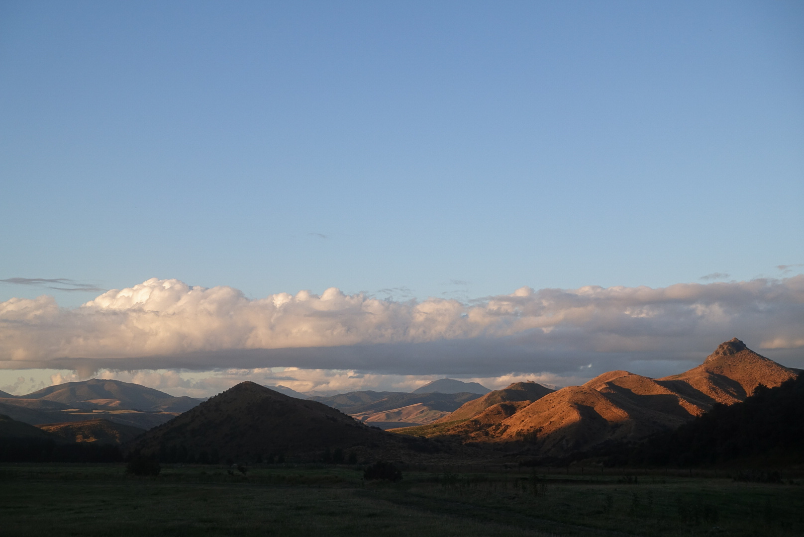 Saying goodbye to the mountains from Princhester Hut near Te Anau photo/ Molly