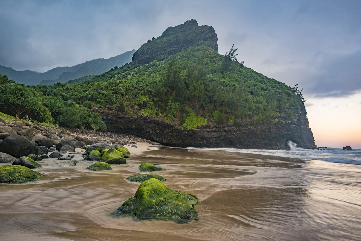 Hanakapiai Beach, North Shore