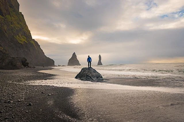 One of the goals while camping in Iceland is to keep your stuff dry because for some reason in that country, once something gets wet then it stays wet for a very very long time. Well, for this pic,that goal was not kept very well cause I got soaked. 