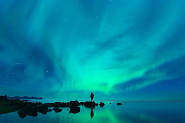 alot of times when i do get on instagram i'll see an incredible shot and think dang, mines kinda lame in the comparison and so I just won't bother posting something. Yep, Instagram definitely prods at my pride issues. I'd like to become a more humble