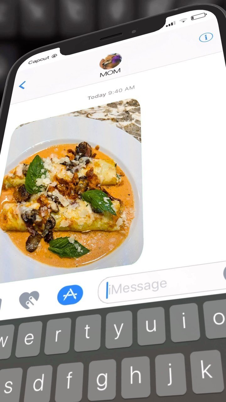 🇮🇹 Build your own! 🇮🇹••MANICOTTI MONDAY•• owl see you there 🦉