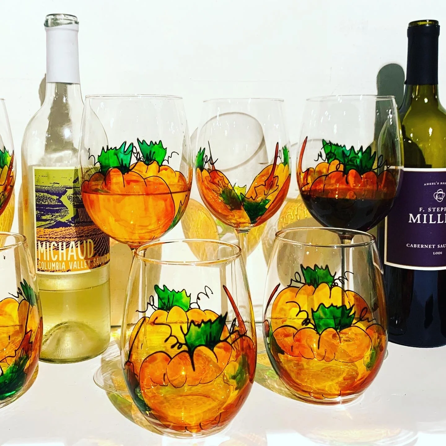 Harvest Pumpkin Wine glasses