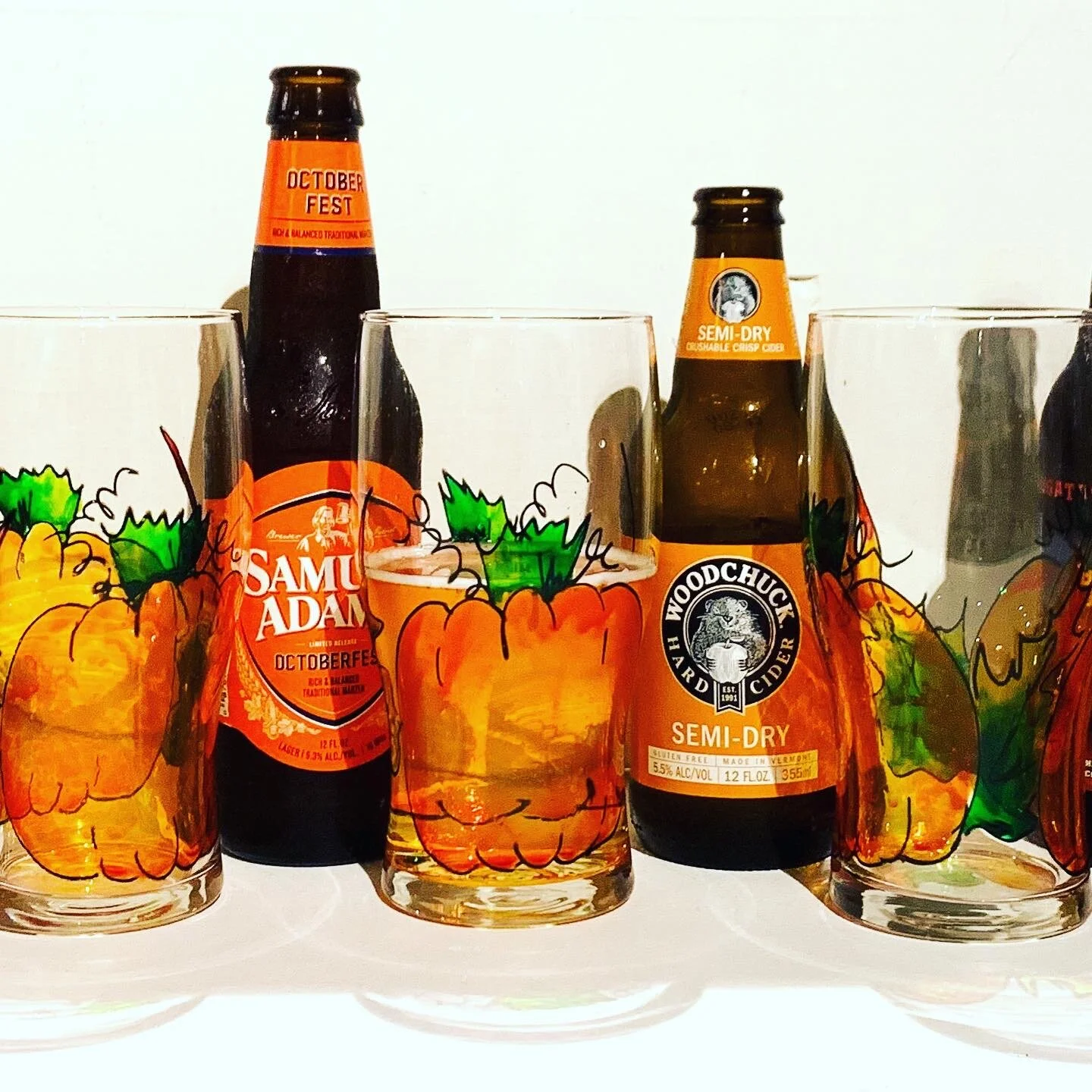 Harvest Pumpkin Beer glasses