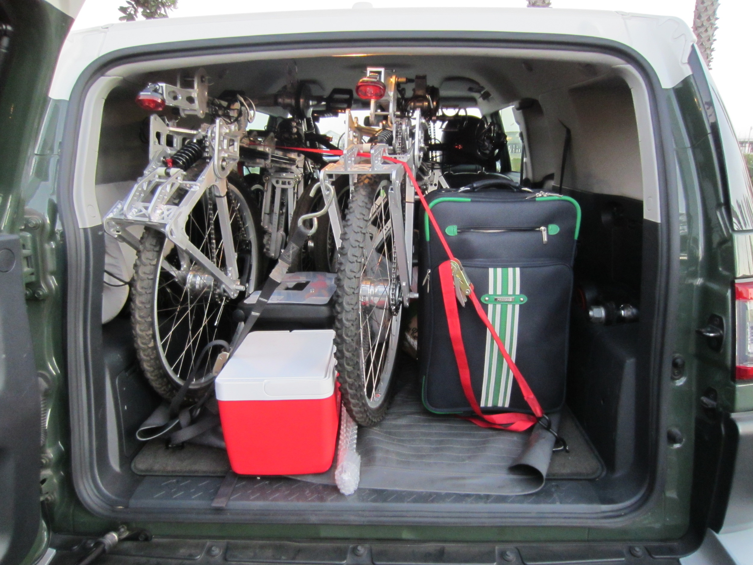 2 Trikes in an FJ Cruiser