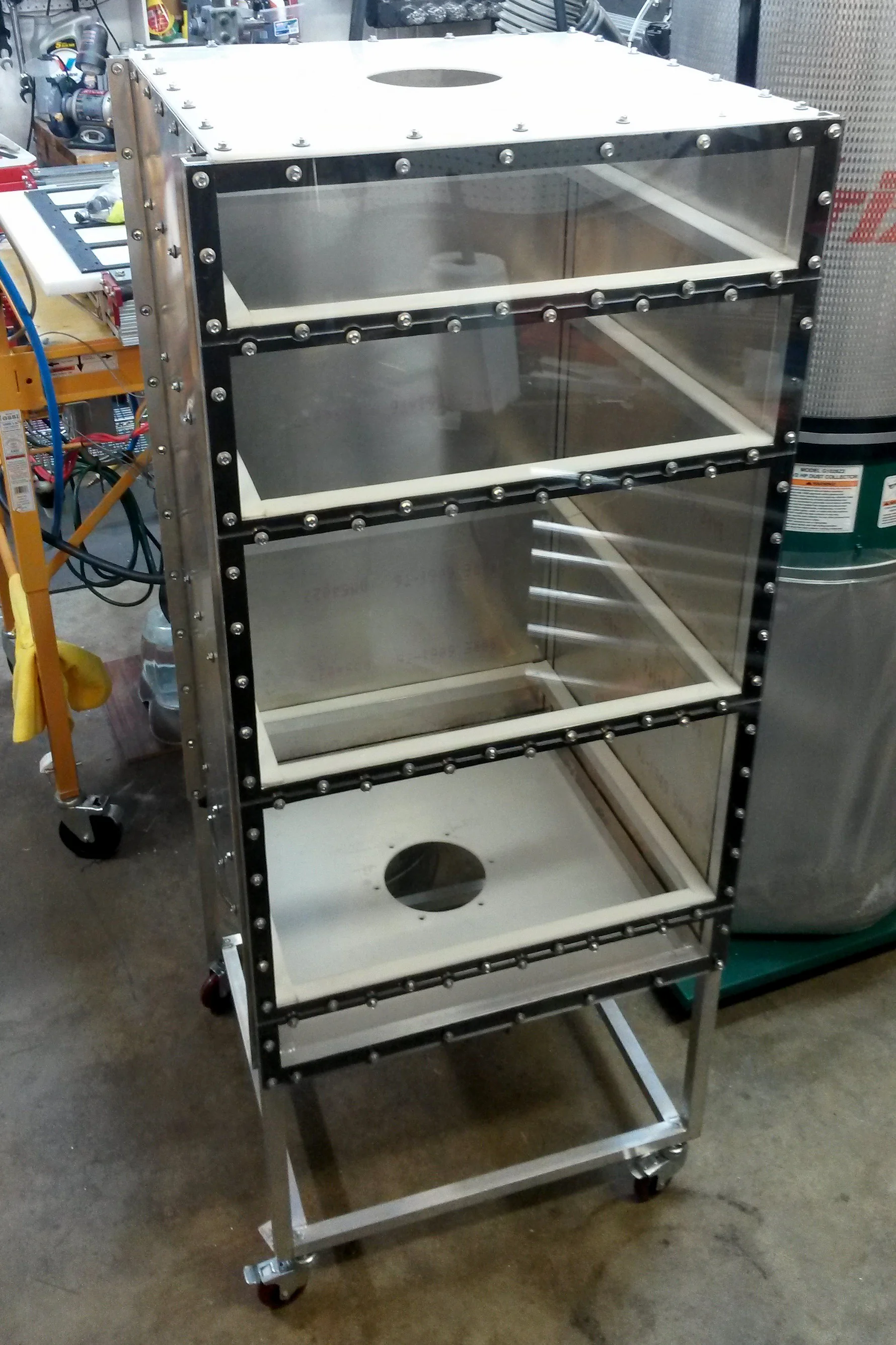 4-stage air filtration unit