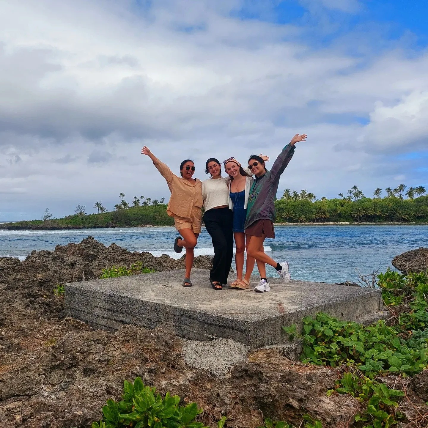 'On the Truck' tour with these ladies; Avana.