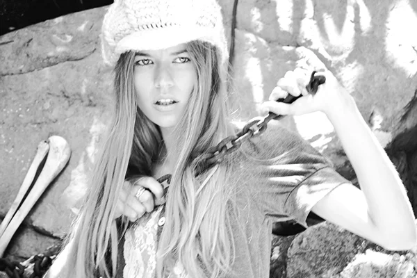 Live-Fast-Magazine-Los-Angeles-Fashion-Photographers-Villanueva-Stone-11.jpg