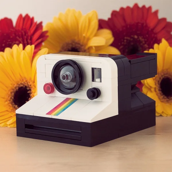Design classics made of Lego