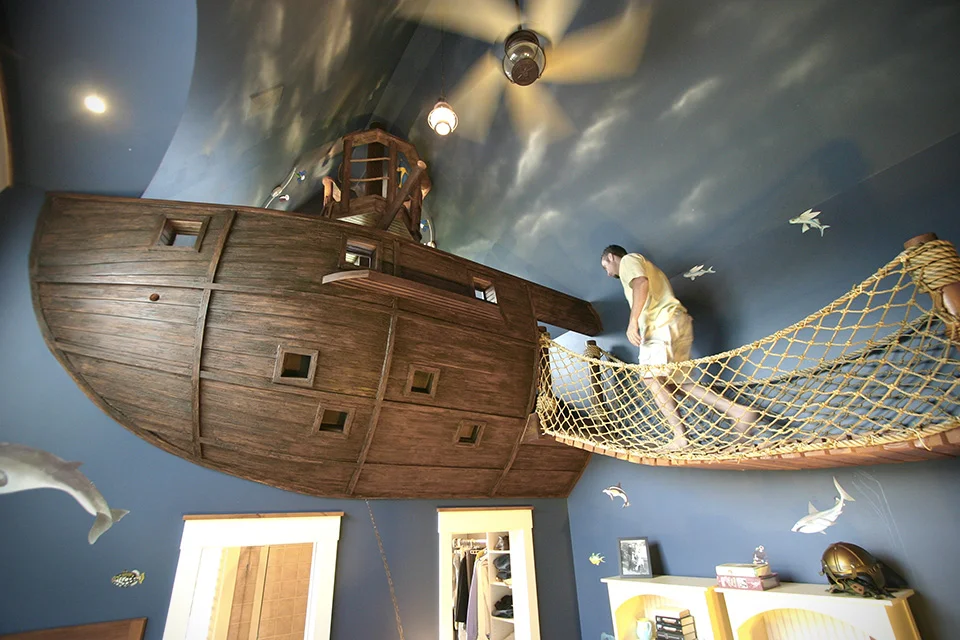 Pirate-Ship-Bedroom-by-Kuhl-Design-Build-1.jpg