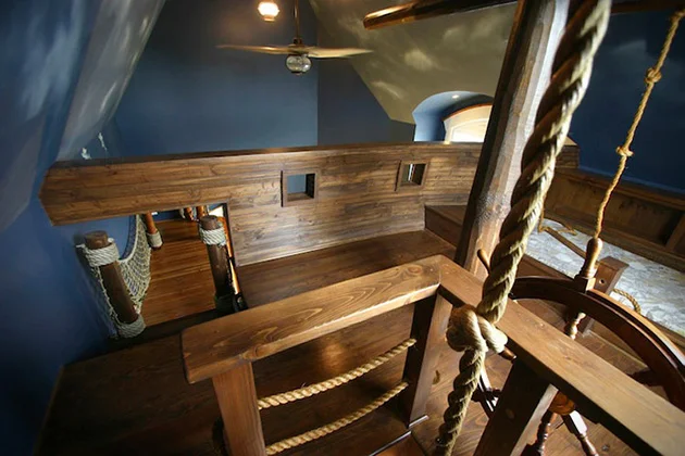 Pirate-Ship-Bedroom-by-Kuhl-Design-Build-2.jpg