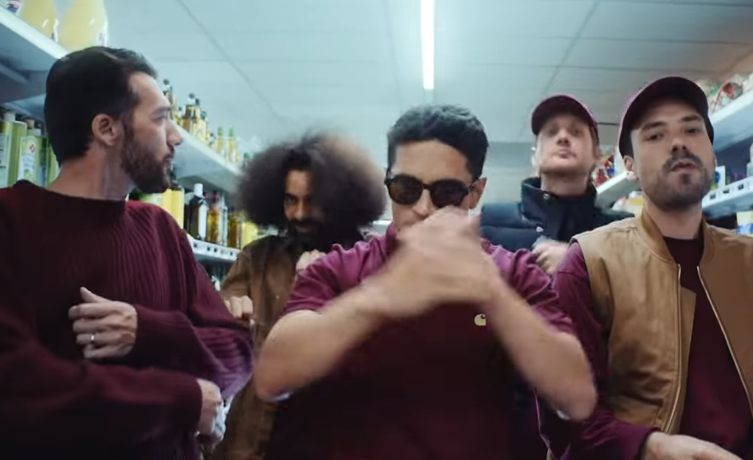La Fine Equipe ft. Mr. J. Medeiros - What Eva 