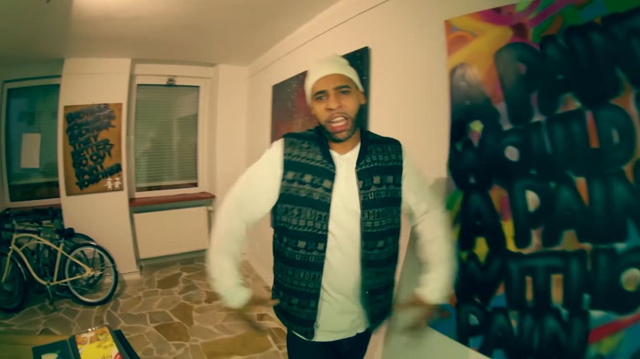 Megaloh ft. MoTrip, Aphroe, Afrob, Samy Deluxe, Umse, Ali As, Celo &amp; Abdi - Dr. Cooper (Remix)
