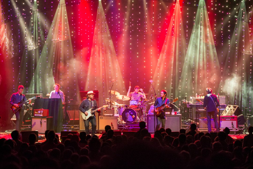  Wilco - Star Wars Tour; Photo: Rick Levinson; Lighting Design: Jeremy Roth 