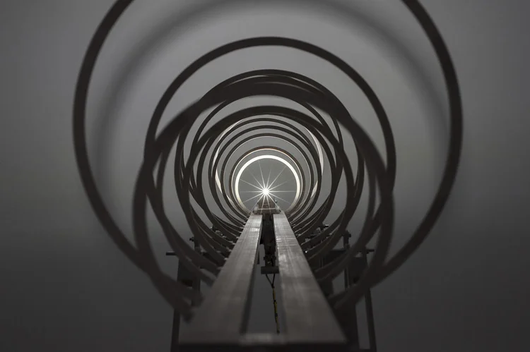 tunnel2.jpg