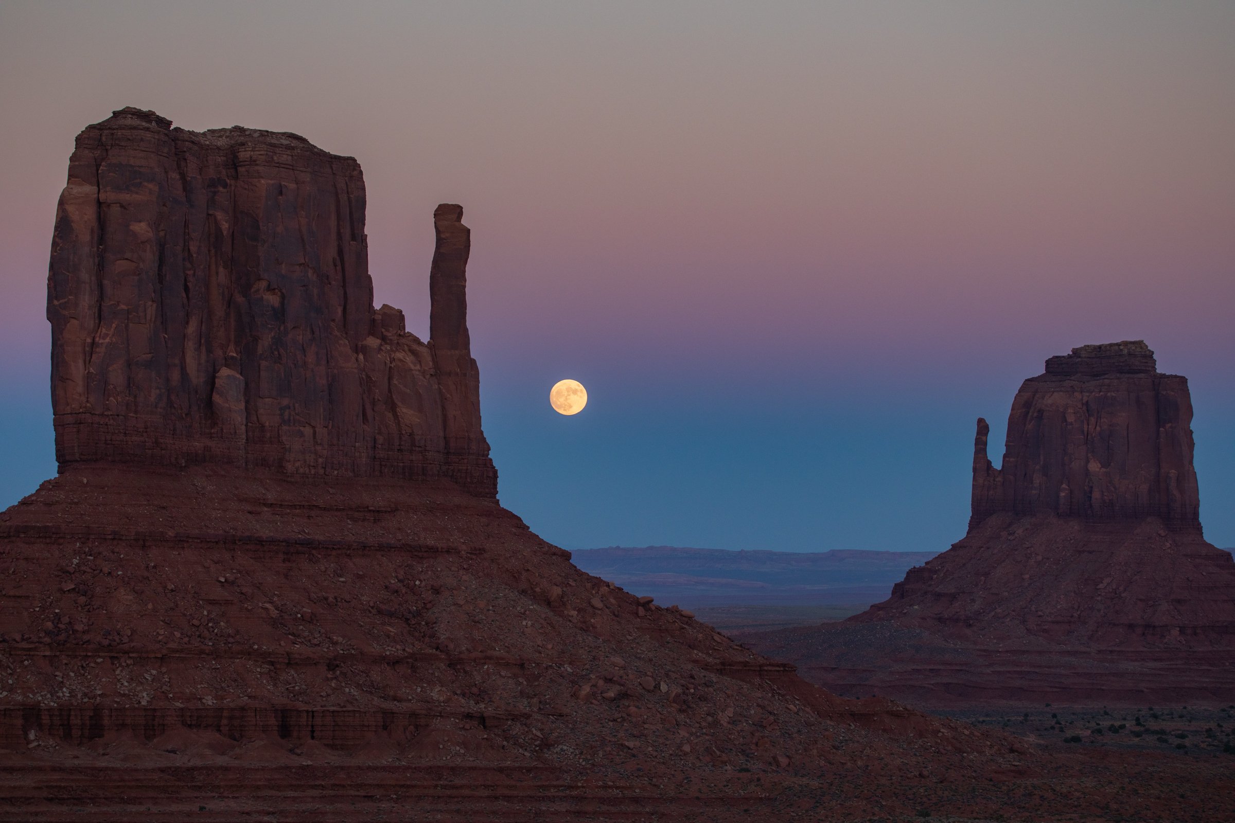 Monument_Valley_AZ_photo_tour_workshop-2019.jpg