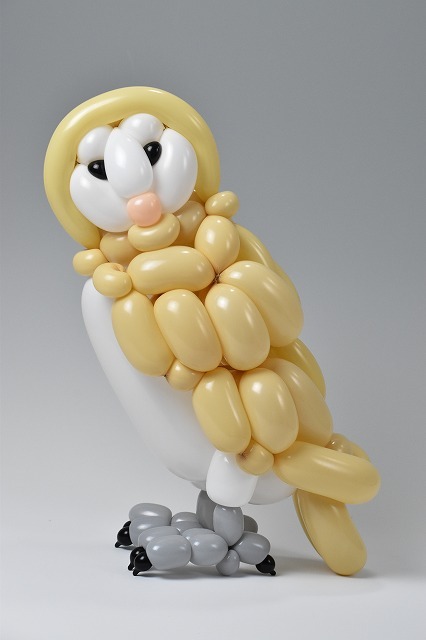 barn owl balloon animal