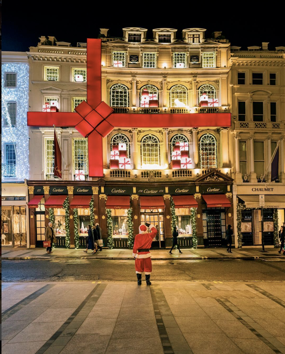 cartier london christmas windows with santa claus