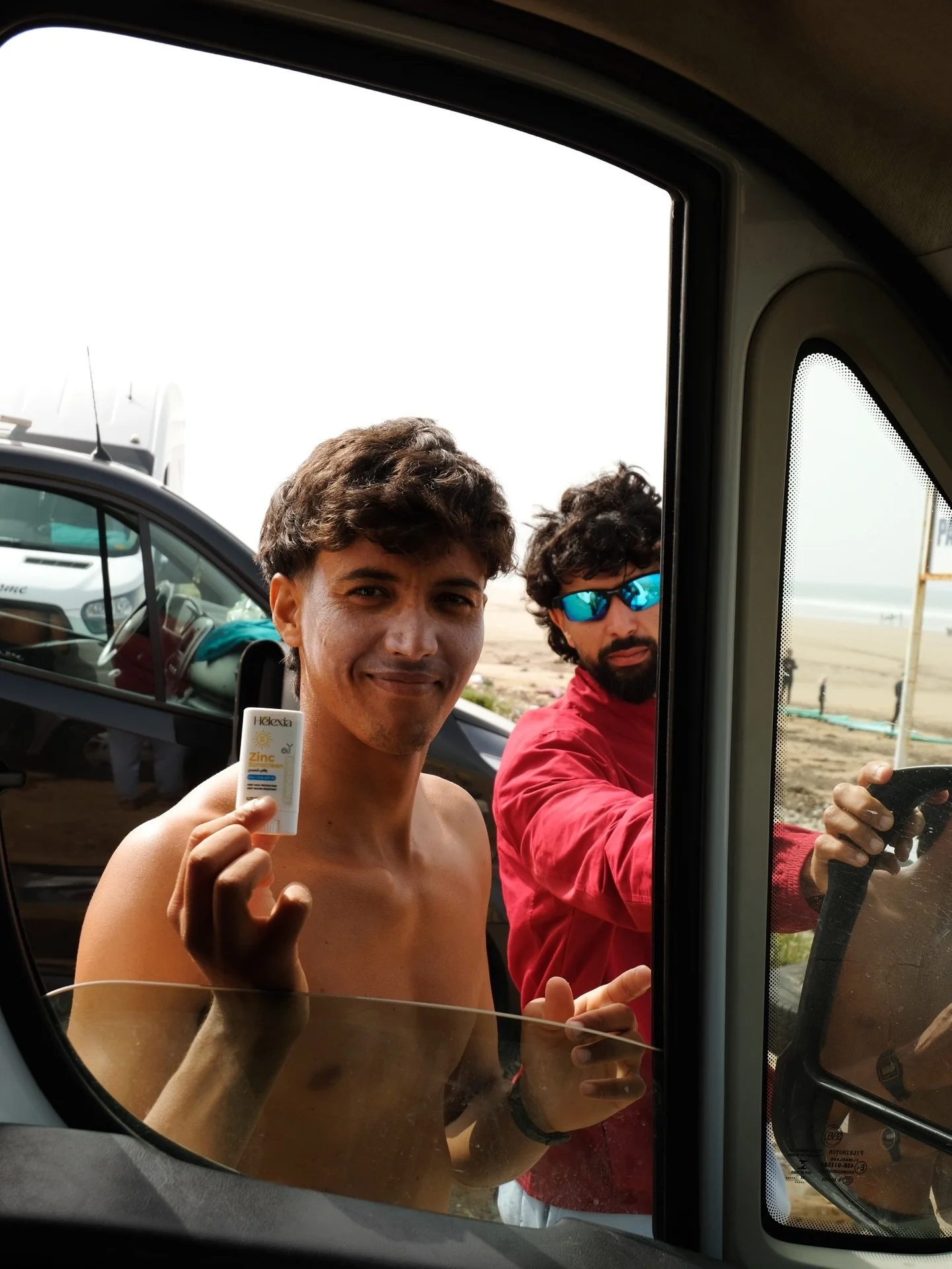 team all zinc&rsquo;d up mastered another week of surf camp. In Morocco everything is possible. You have sunburn on your hands? We make gloves out of your socks. You wanna catch a green wave? We make you catch two. You want to go on a holiday everybo