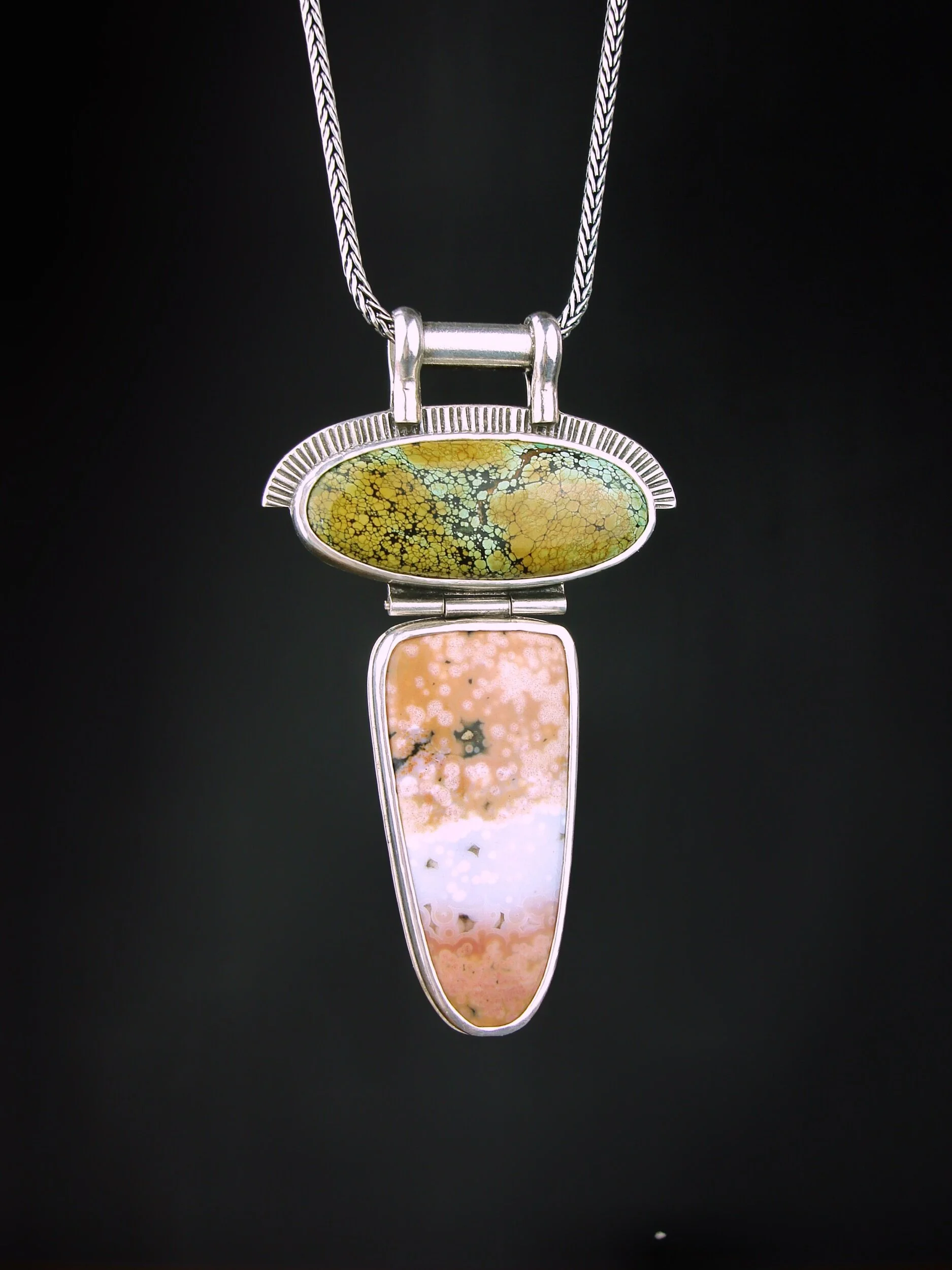 4A4F74D4-A36A-4DC5-9B5B-ACDEE53749EB