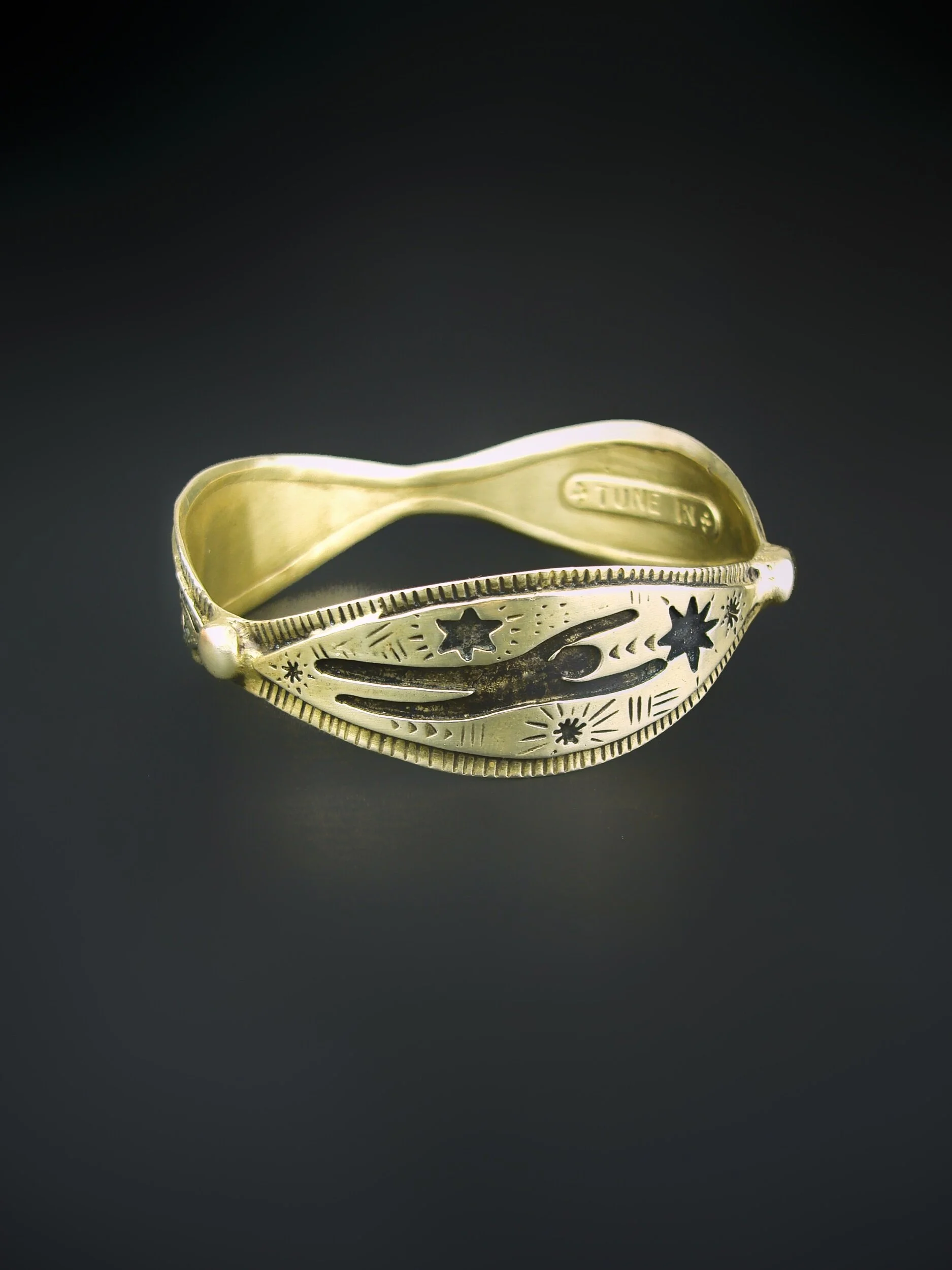 ECB2E295-0B5F-41E1-995F-8458D3243C25