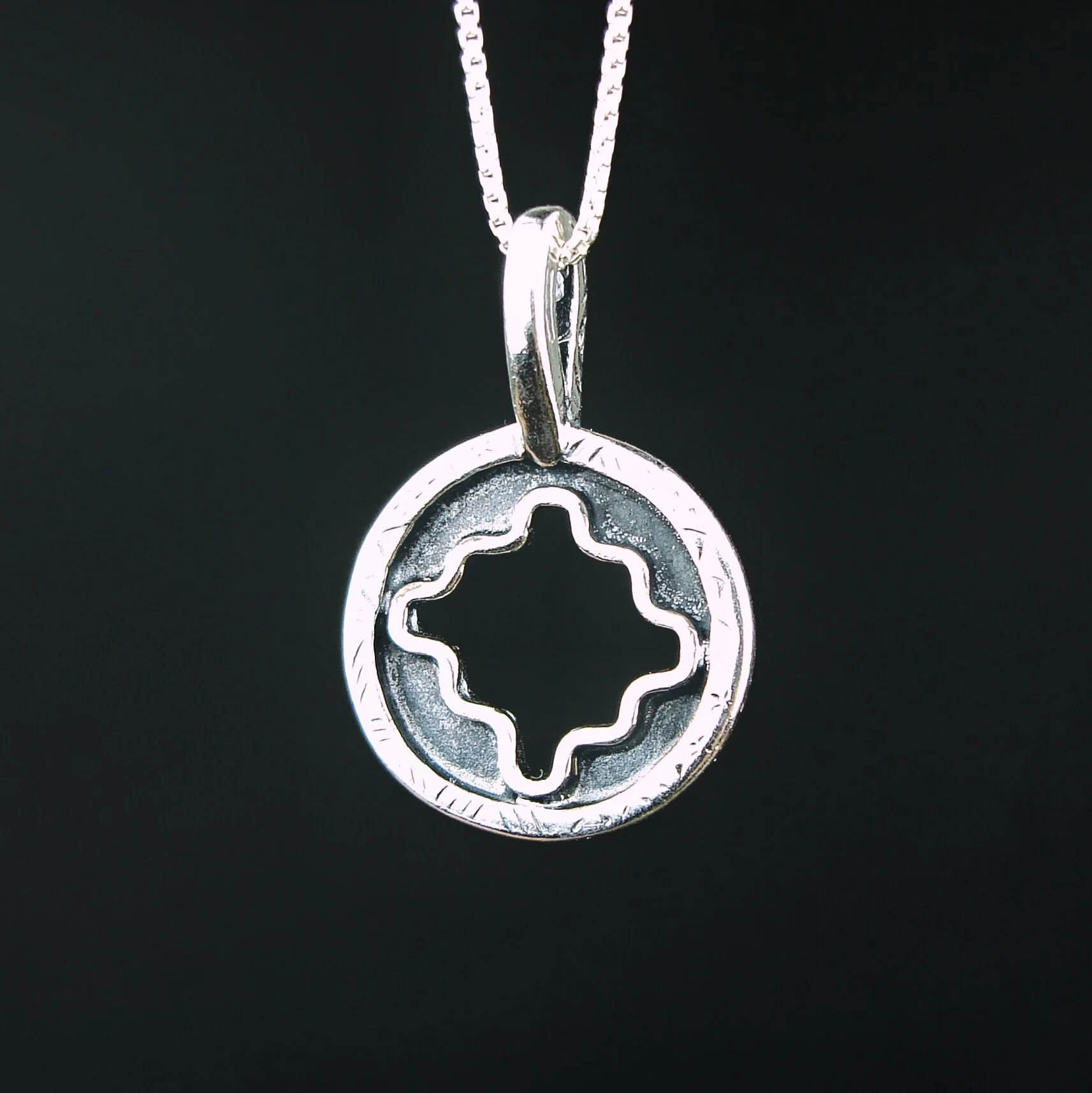 34FF69D3-28C3-445A-B89A-7CED59C526D9