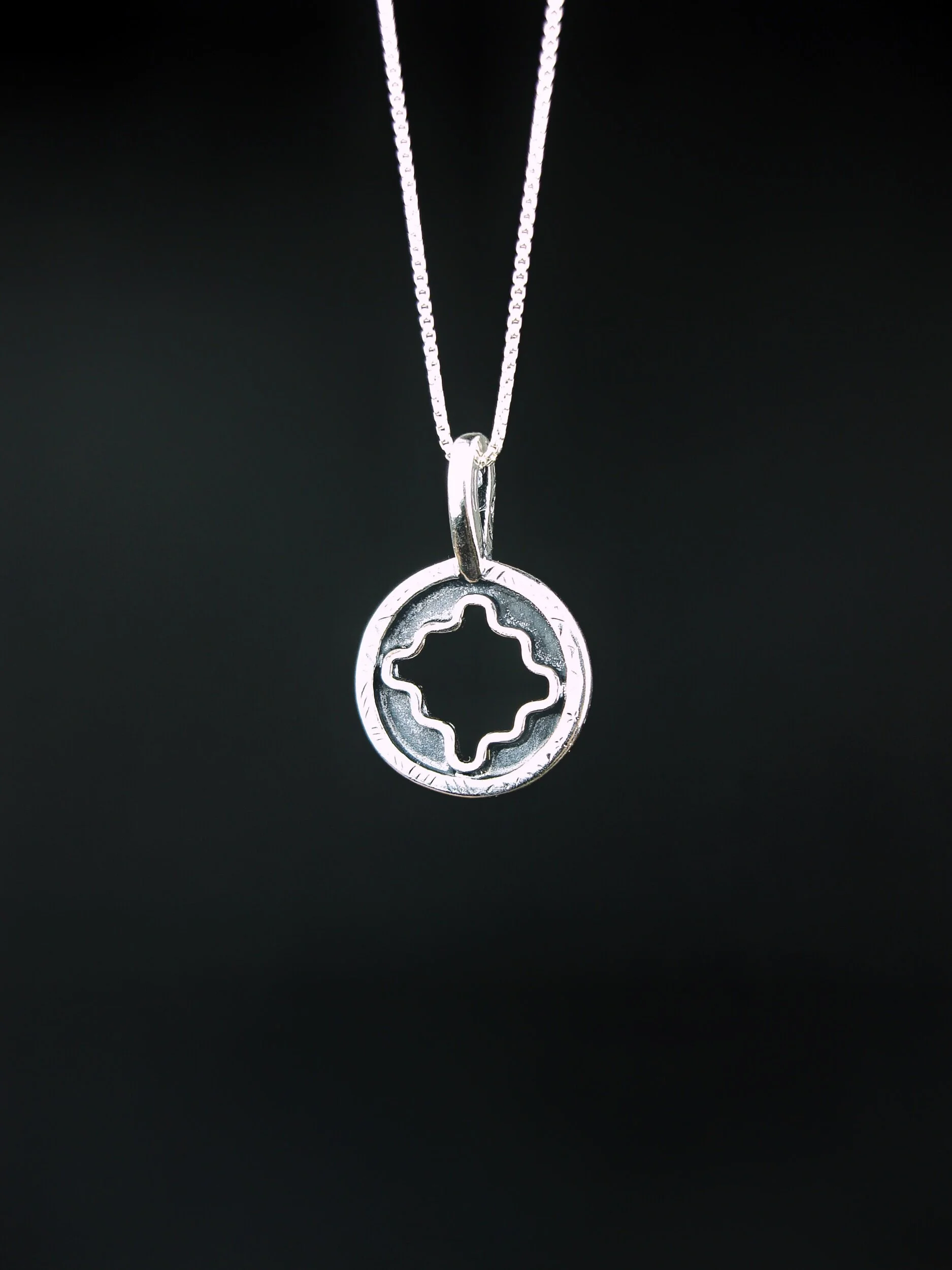 AE9E06C2-9200-41BB-9517-6C594D3AB0AB