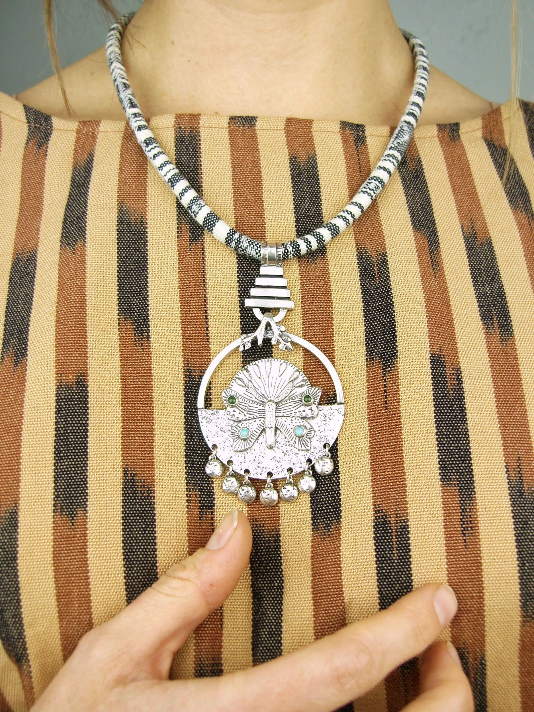 0F7E72D0-A0A4-4A4E-BA05-7700F676CFE6