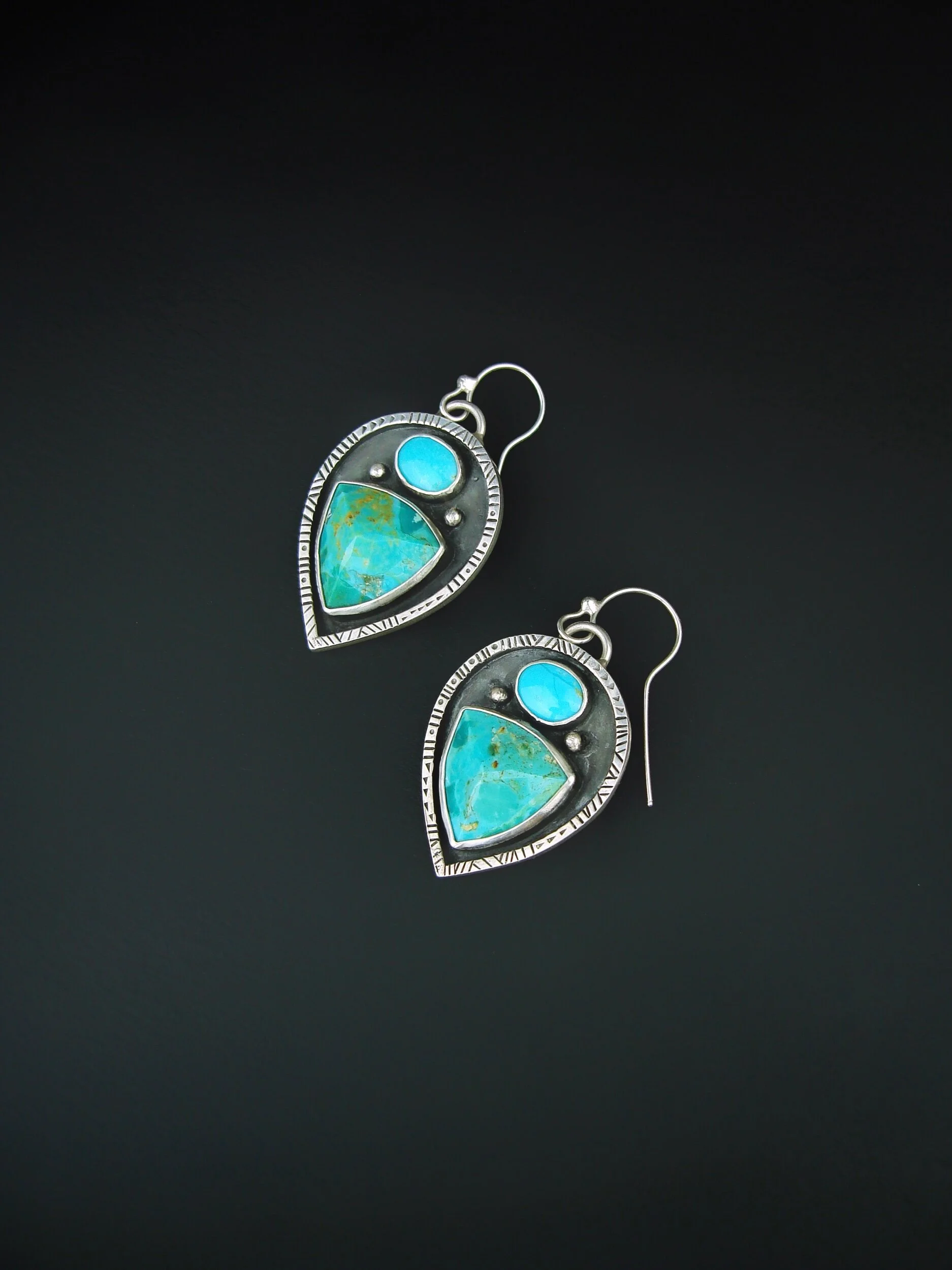 A79A5E99-8846-4531-841A-0C8D4F44F7CD