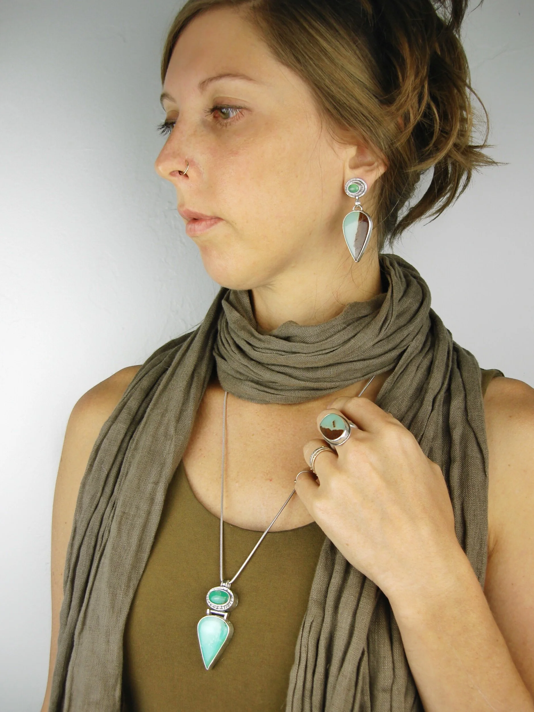 6CCBDCDC-E25F-43B1-A0F8-2B13431A6E67