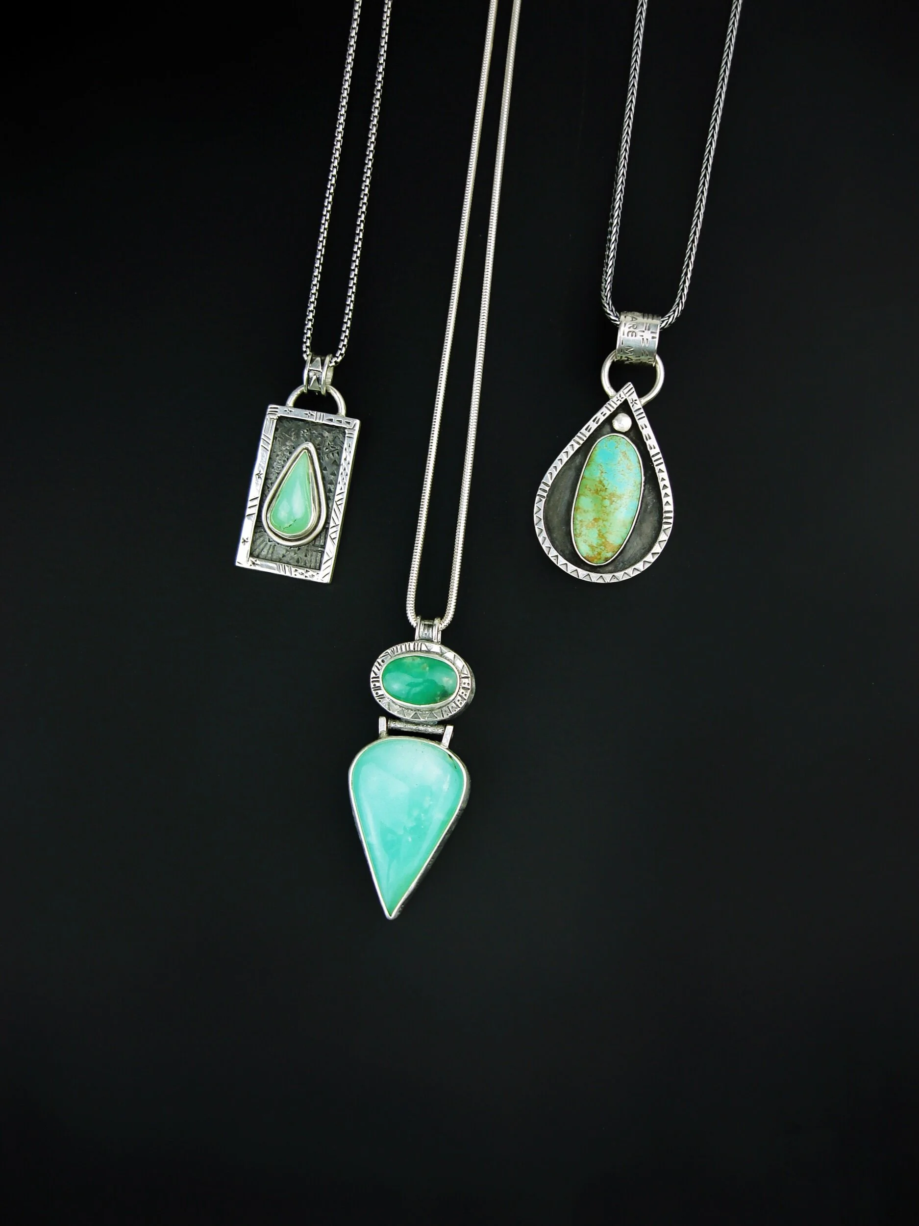 8FF35982-A579-43D9-A7A6-7A591828453C