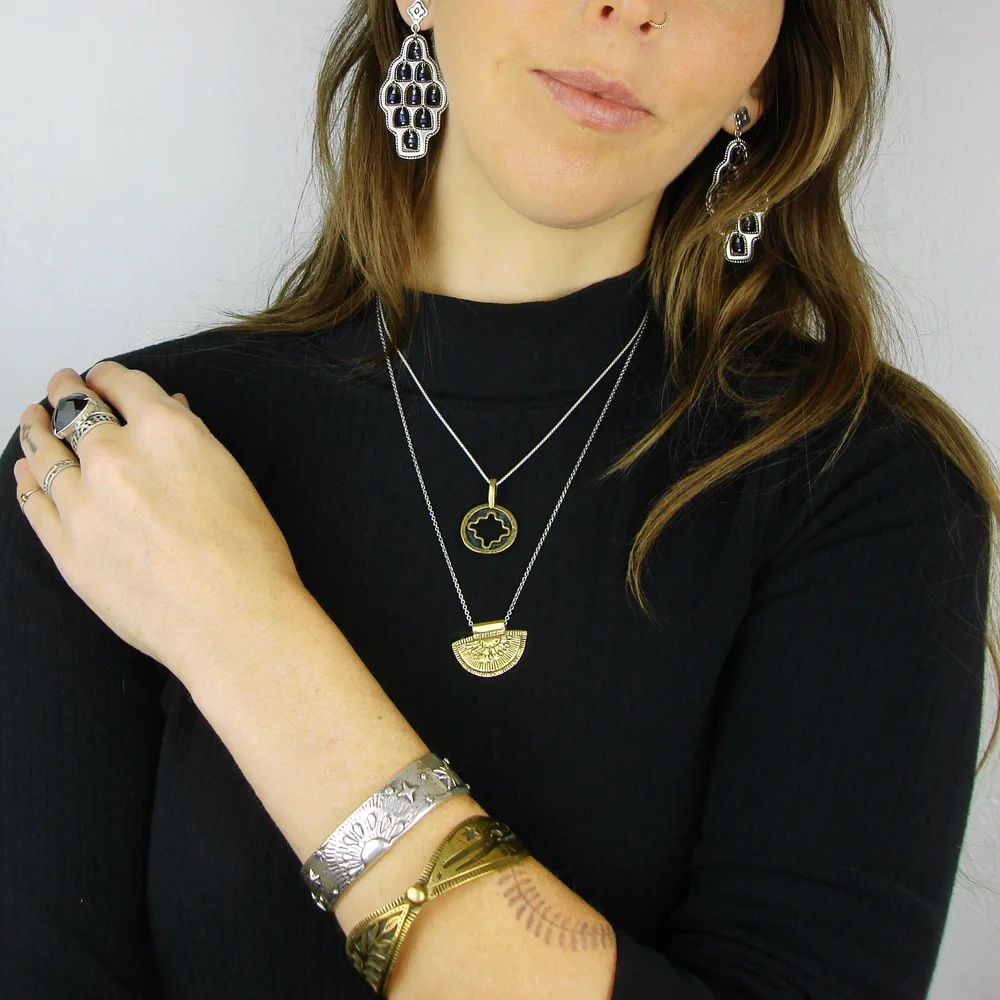 Alex and ani endless hotsell knot pull chain necklace